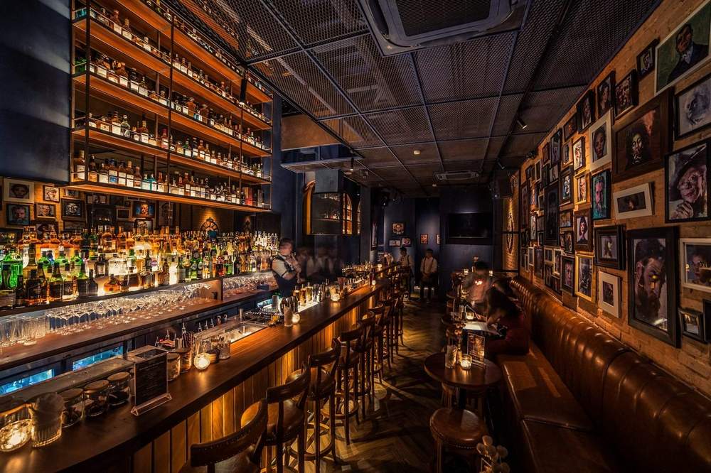Best Pubs And Bars In Hanoi