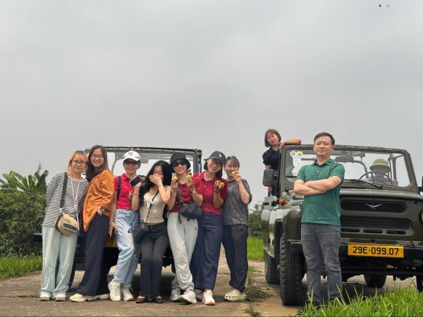 Hanoi Countryside & Bat Trang Ceramic Village Tour by Russian Jeep