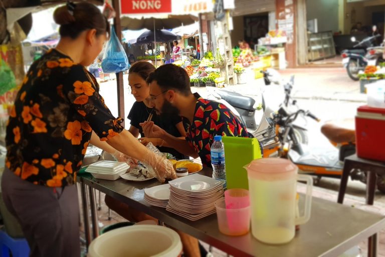 Hanoi food walking tours -07